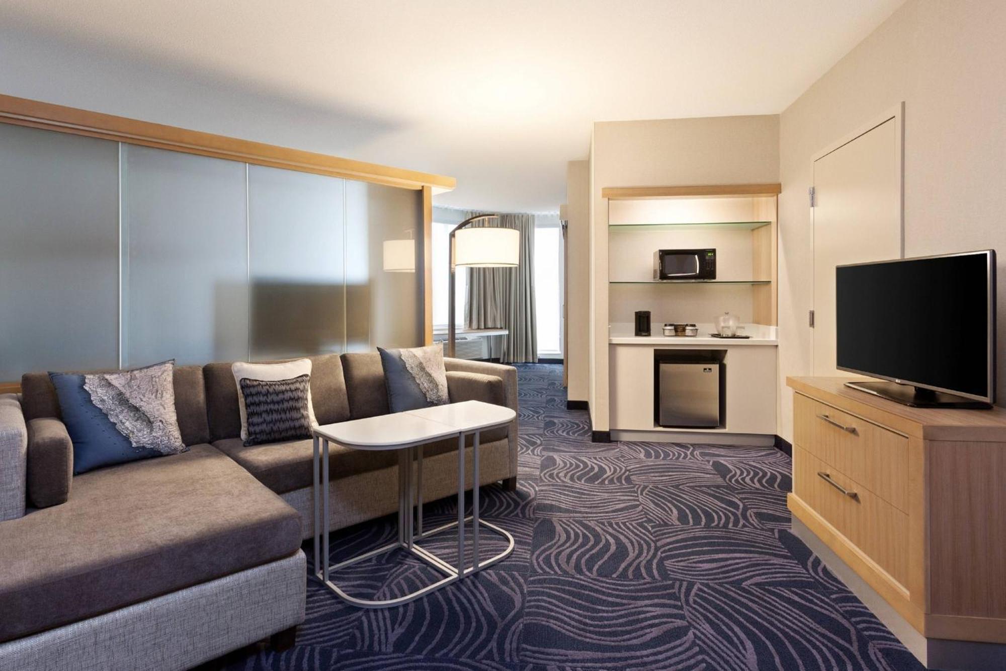 Hotel Springhill By Marriott Paso Robles 3*